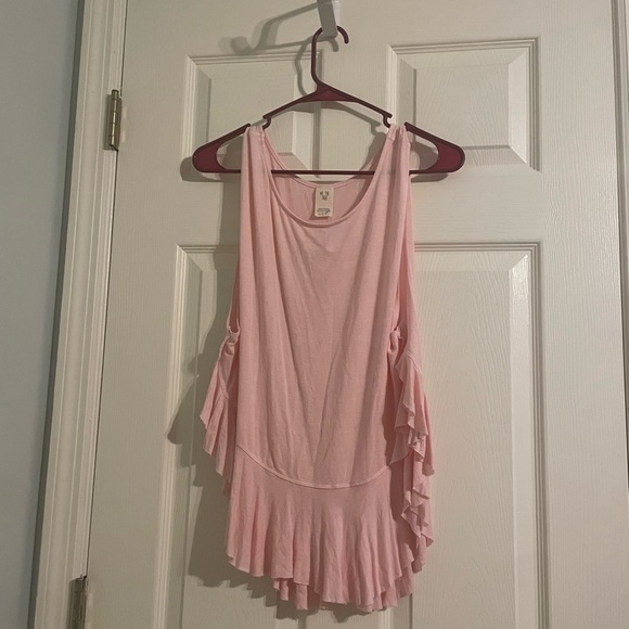 We the free size small Pink Ruffled Sleeveless Top - Picture 2 of 10